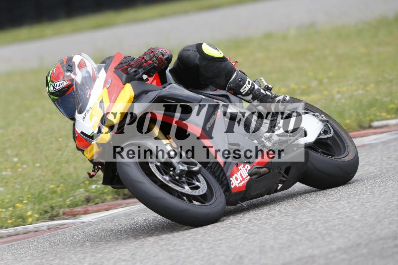 /22 06.06.2025 DISCOVER the BIKE ADR/Race 3 rot/37